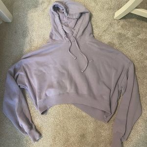 Hollister cropped purple hoodie